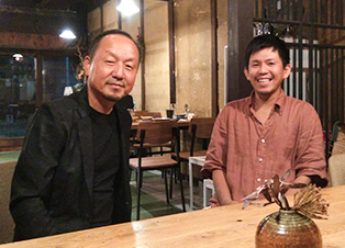 日本酒食堂フラリト hularito お客様との写真